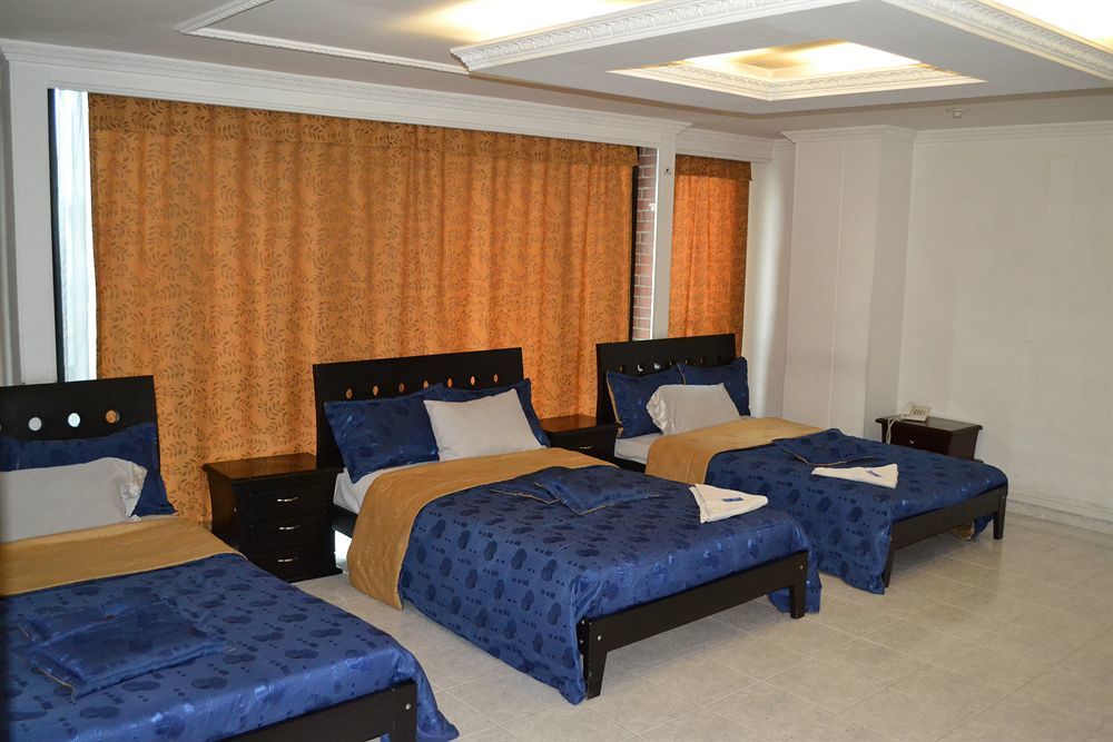 Hotel Elegant Suite Богота Екстериор снимка