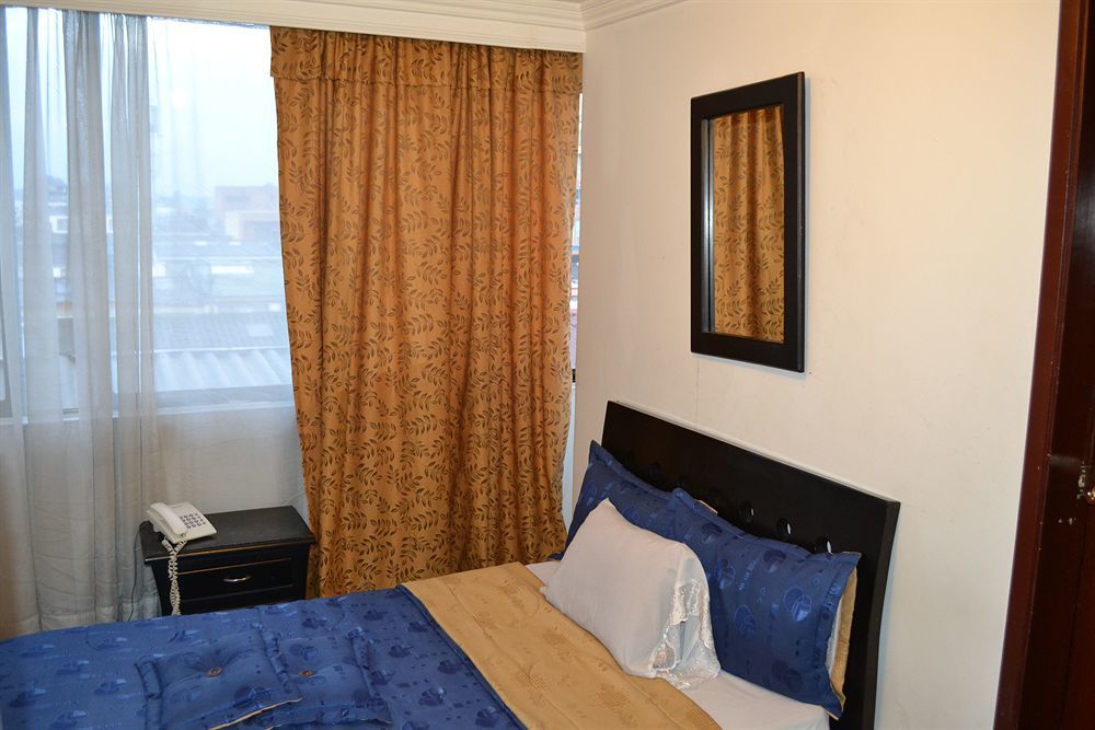 Hotel Elegant Suite Богота Екстериор снимка